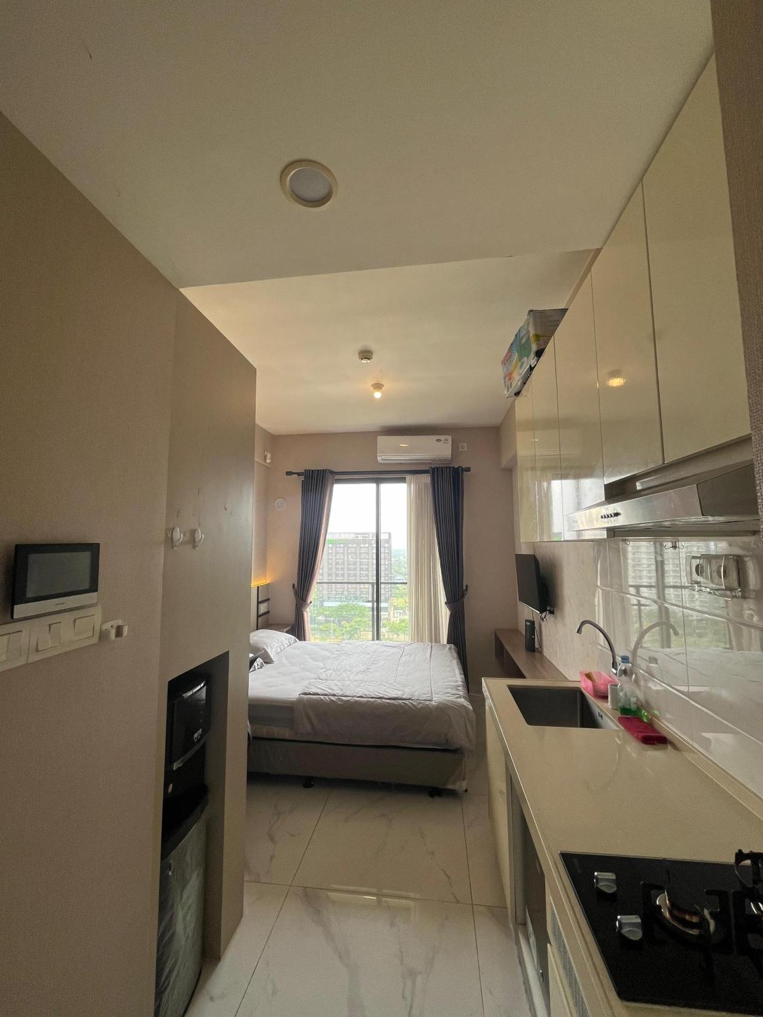 Stay N Cozy Apartemen Sky House Bsd By Sm Room Samporo Exterior photo