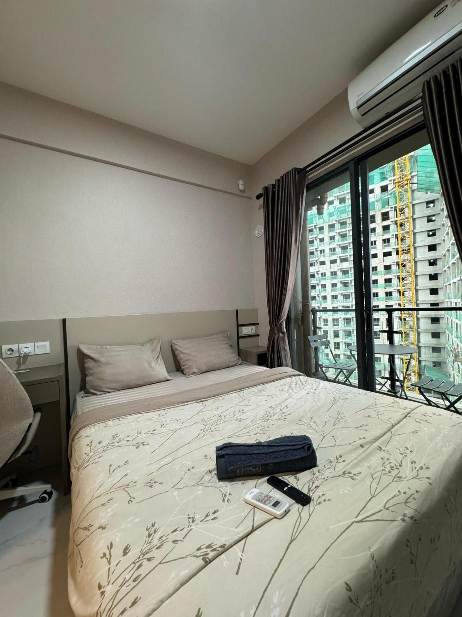 Stay N Cozy Apartemen Sky House Bsd By Sm Room Samporo Exterior photo
